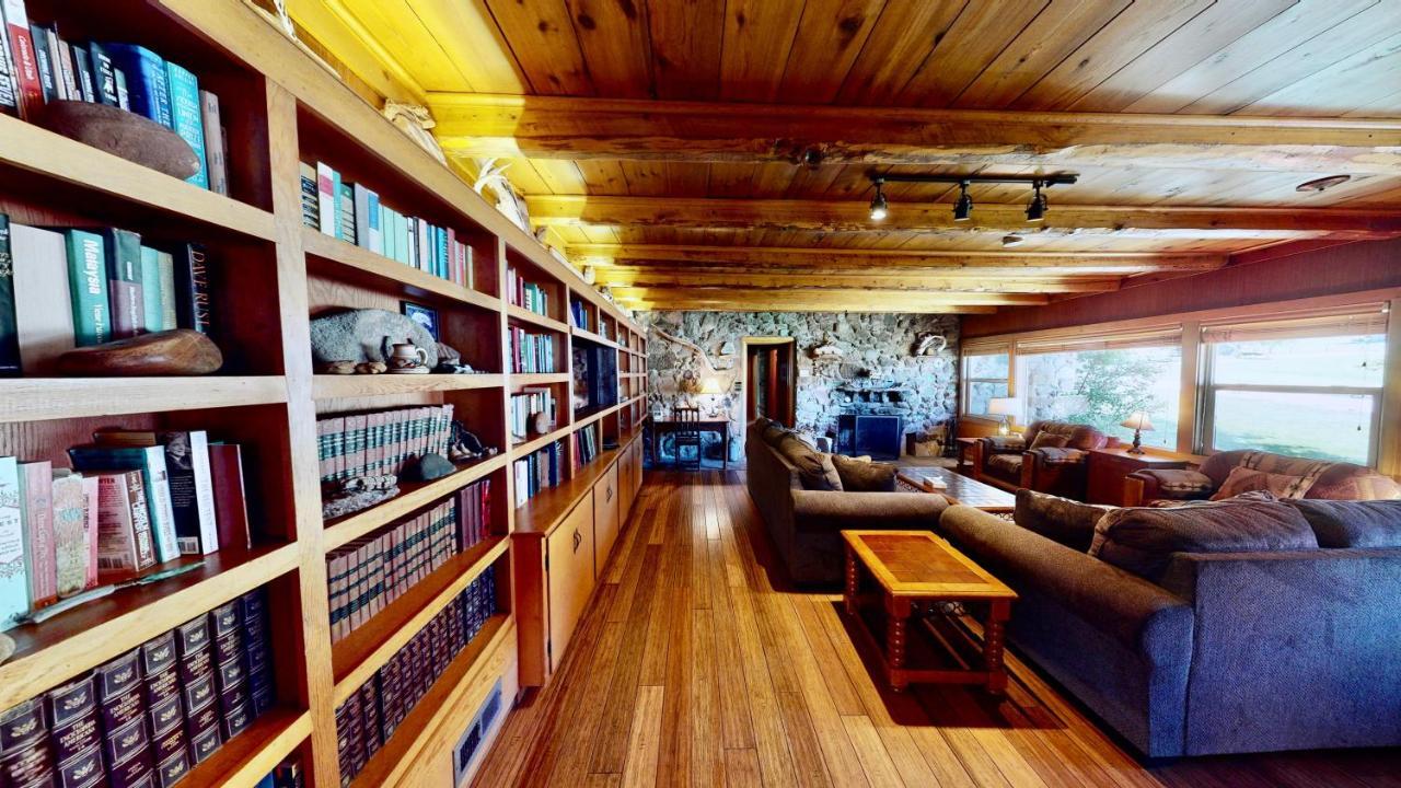 Pack Creek ~ Ranch House Villa Moab Exterior photo