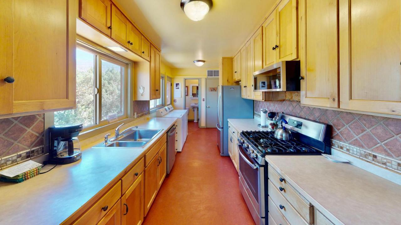 Pack Creek ~ Ranch House Villa Moab Exterior photo