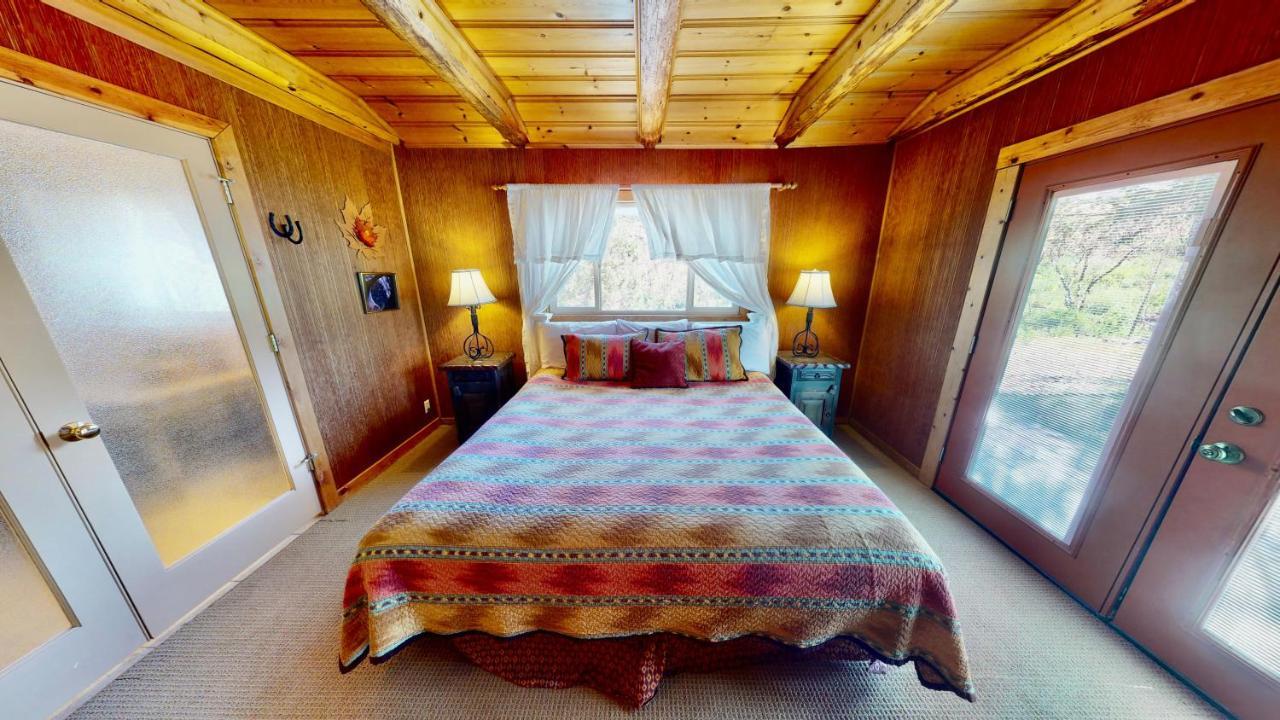 Pack Creek ~ Ranch House Villa Moab Exterior photo