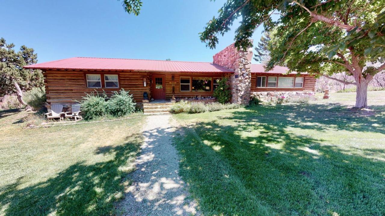 Pack Creek ~ Ranch House Villa Moab Exterior photo